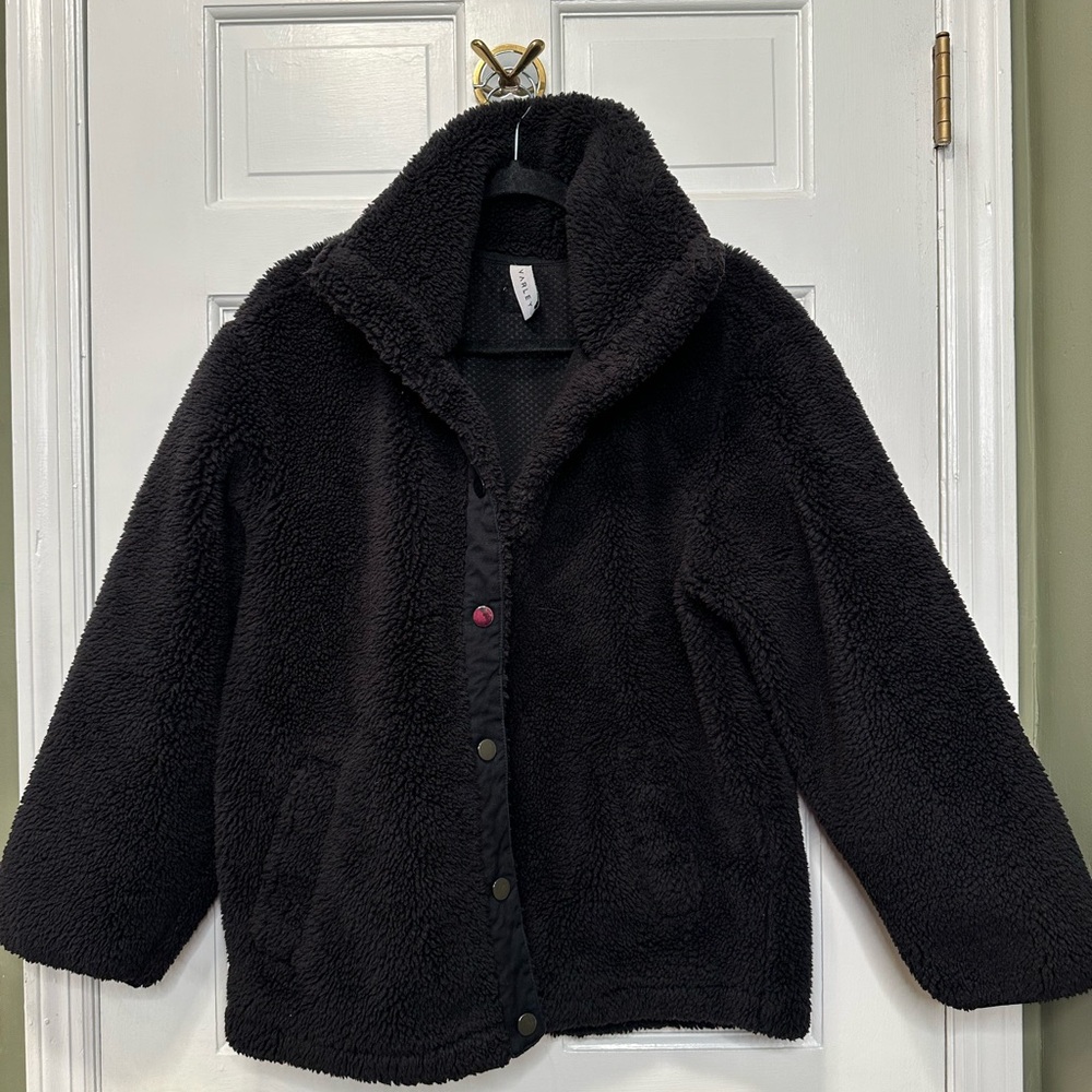 Varley Black Teddy Sherpa Jacket - Picture 4 of 9